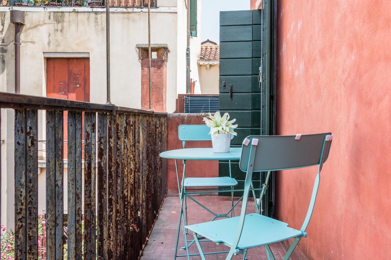 Apartamento Doge'S Mirror & Stair @Frari Venecia Exterior foto