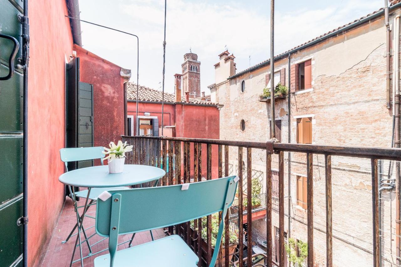 Apartamento Doge'S Mirror & Stair @Frari Venecia Exterior foto